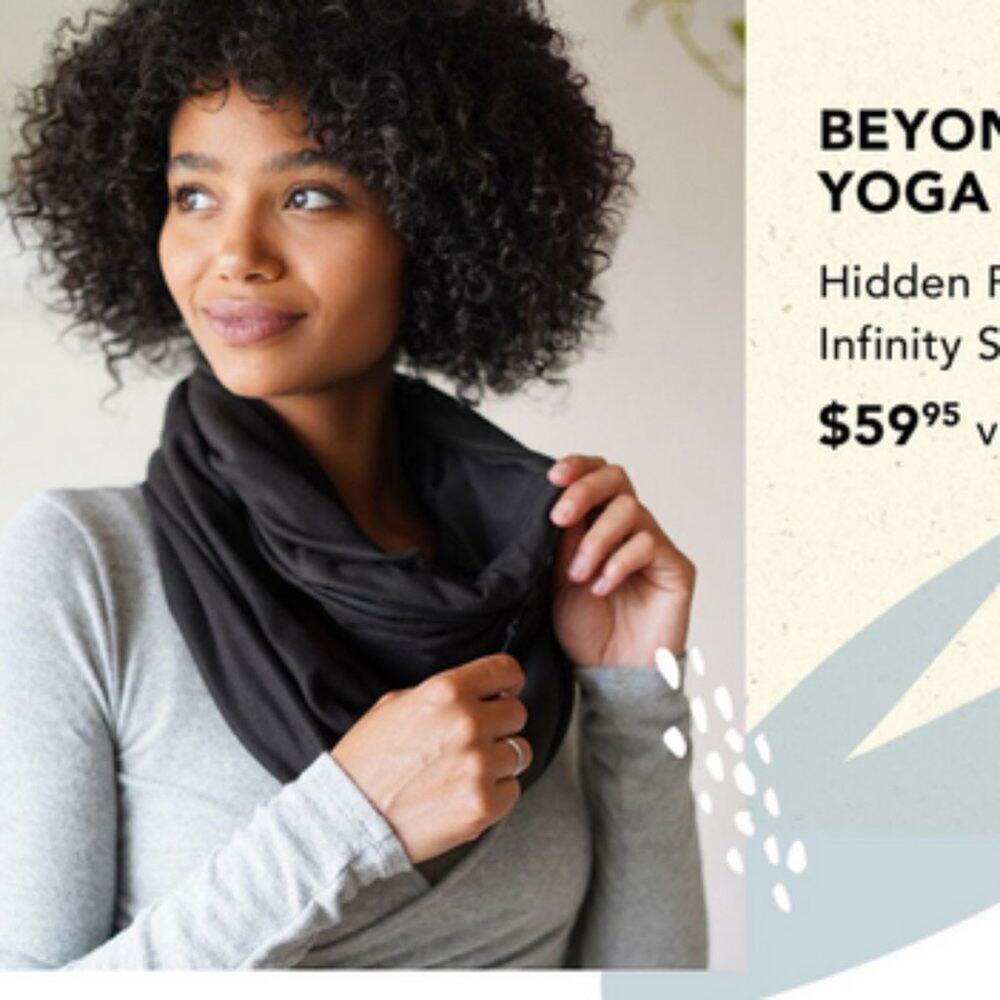 Beyond Yoga Black Hidden Pocket Infinity Scarf/Wrap new with tags